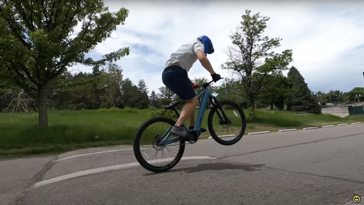 2023 ONYX Motorbikes LZR Pro Screen-Shot-2023-06-20-at-10.13.31-PM-1024x572