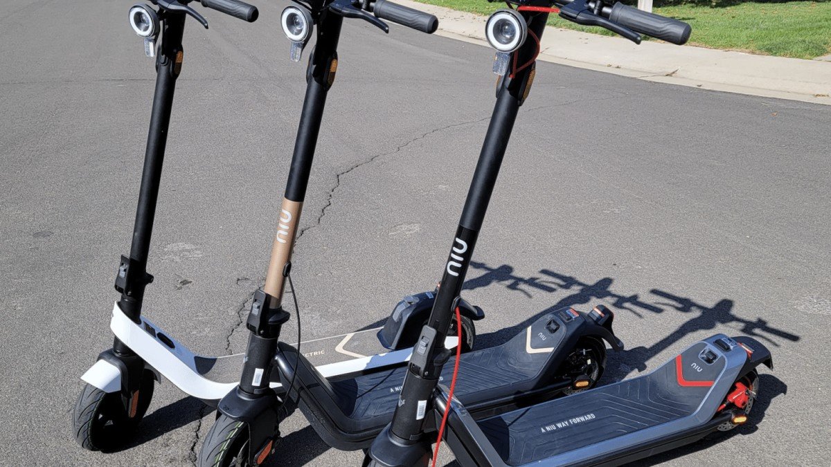 2023 NIU KQi2 Pro Electric Scooter