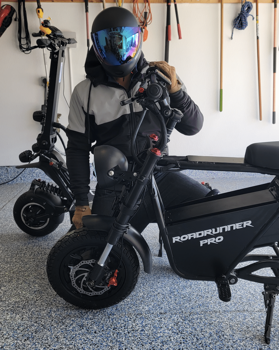 EMOVE-RoadRunner-Pro-Instagram-Photo