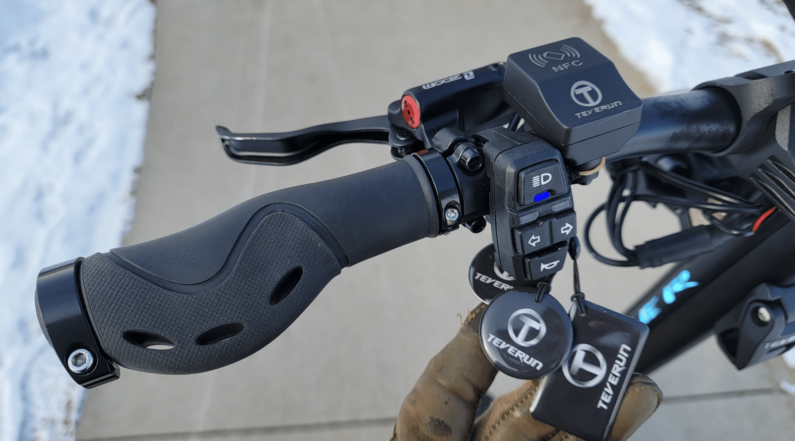 Teverun-Fighter-Supreme-Minimotors-USA-NFC-Card-Reader