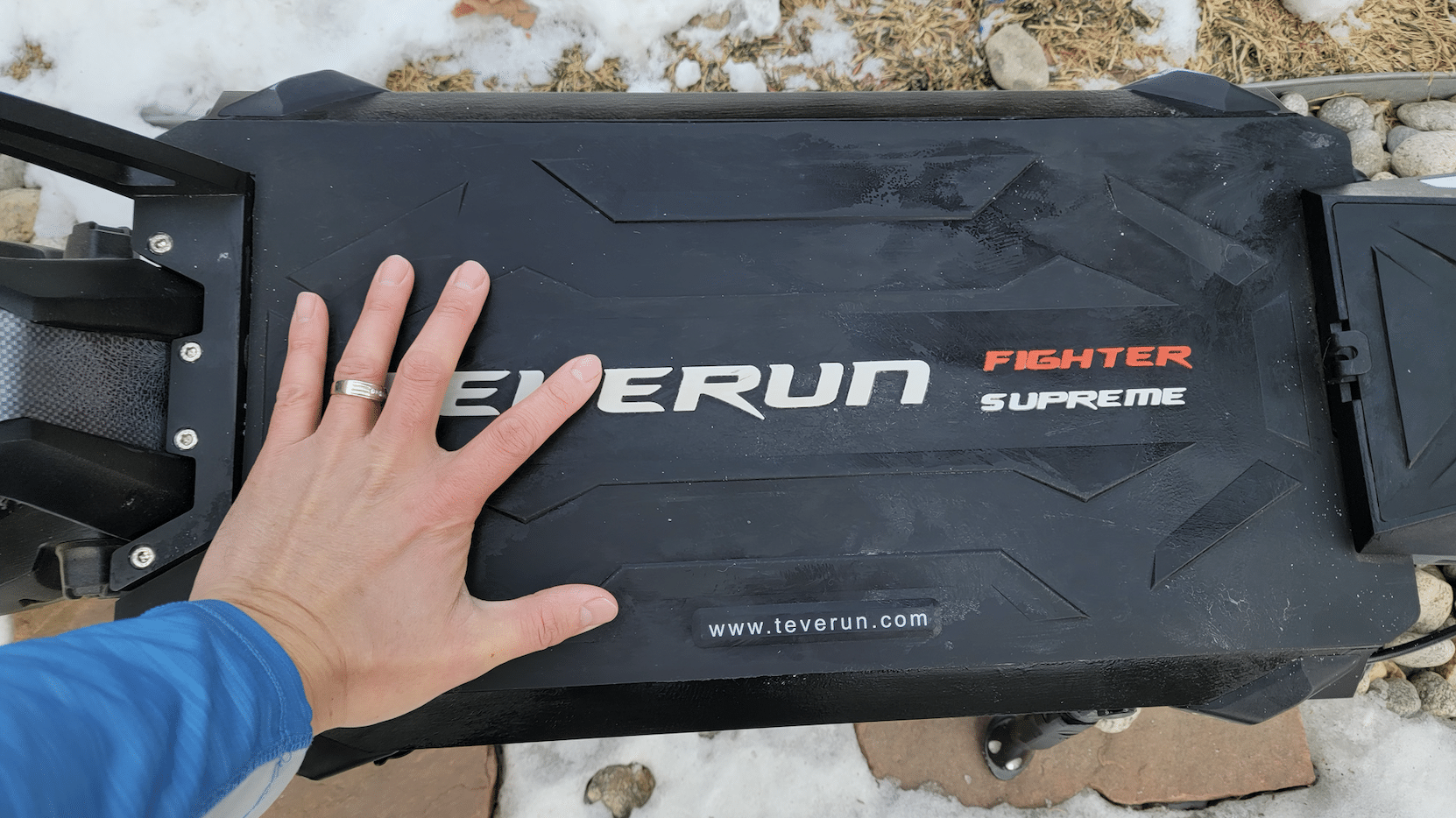 Teverun-Fighter-Supreme-Minimotors-USA-massive-deck