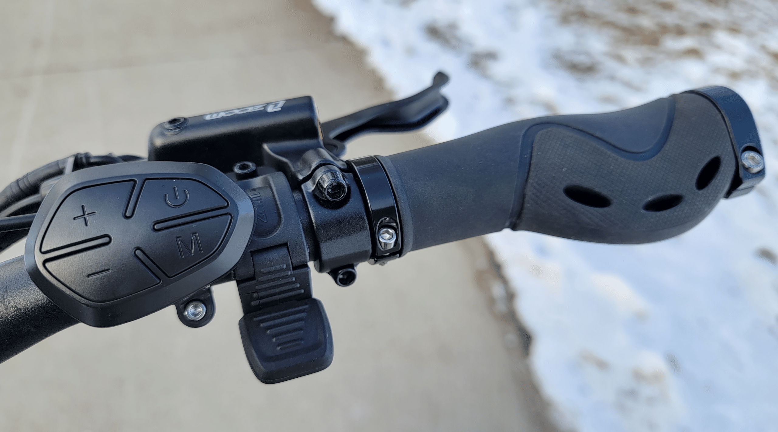 Teverun-Fighter-Supreme-Minimotors-USA-thumb-throttle