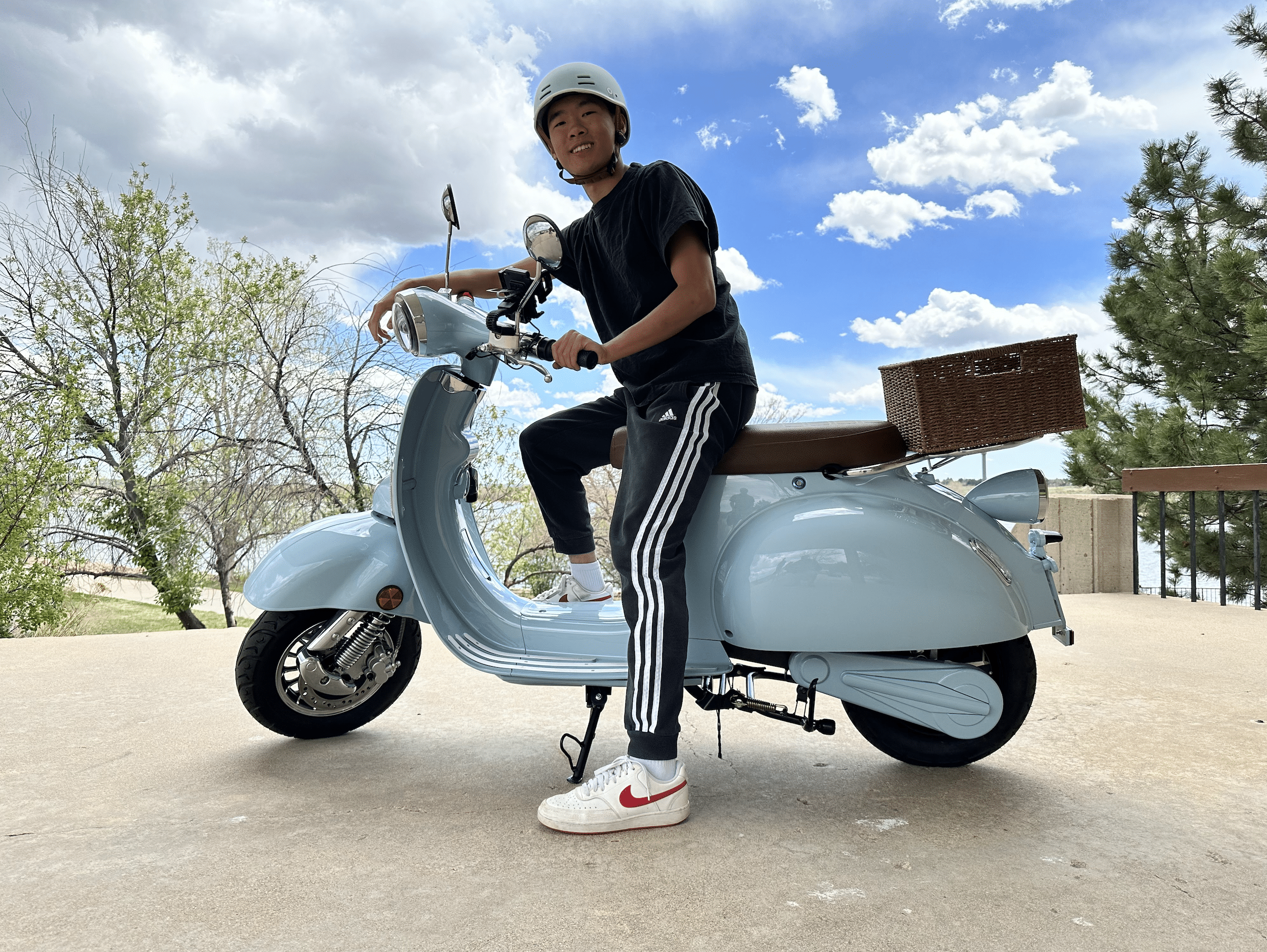 Aventura-X-EV29-with-sidecar-upgraded-suspension-sky-blue