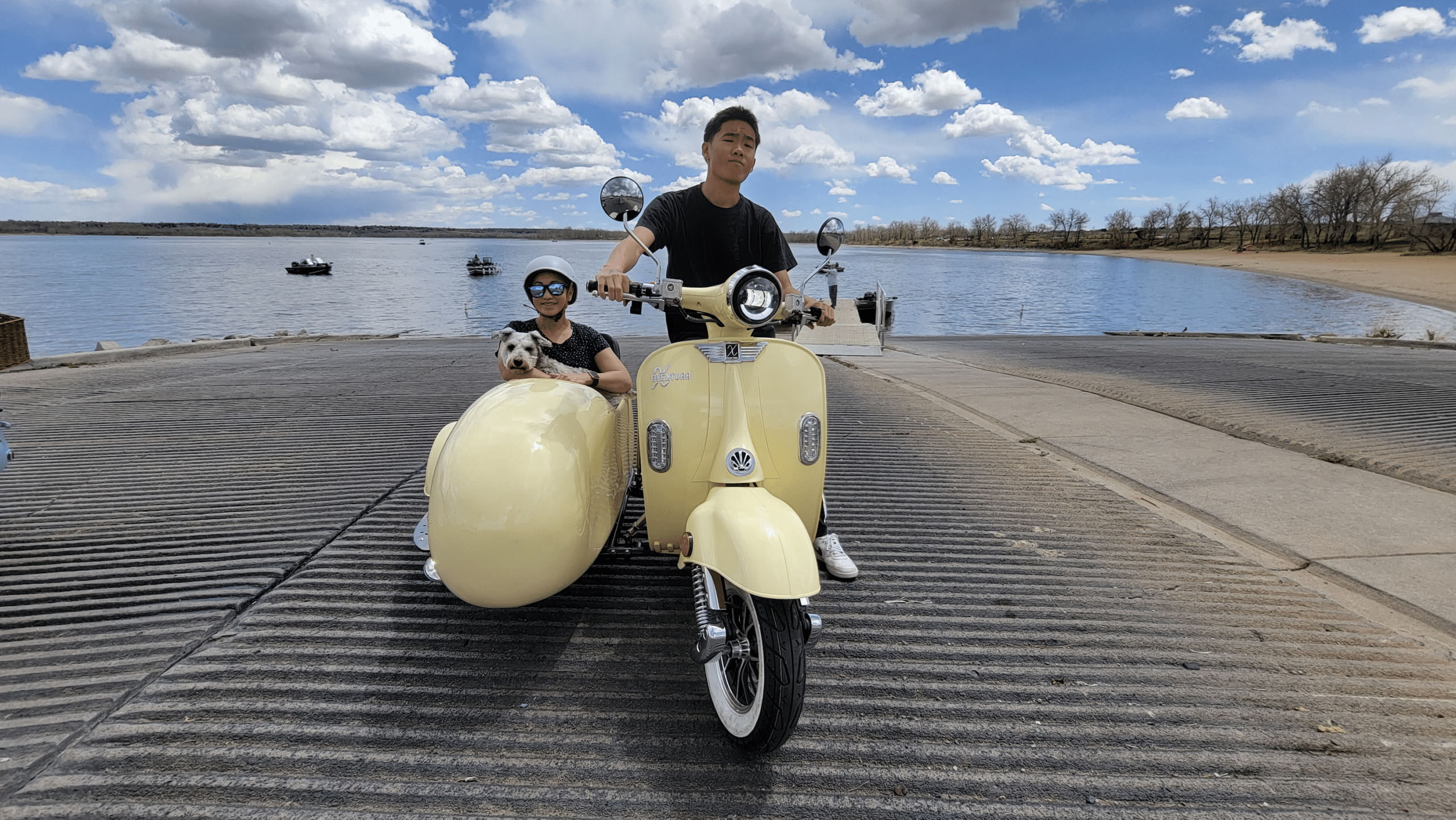 Aventura-X-EV29-with-sidecar-upgraded-suspension-reservoir