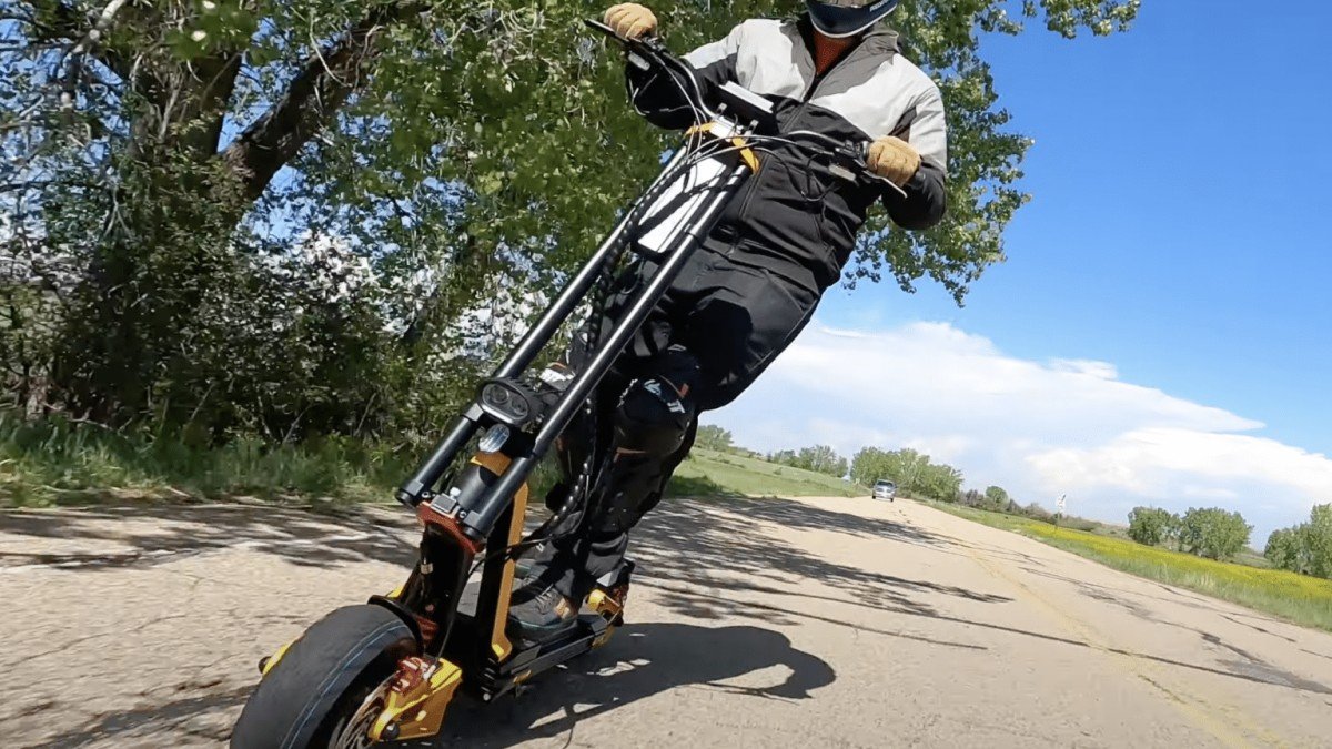 2023 InMotion RS 12