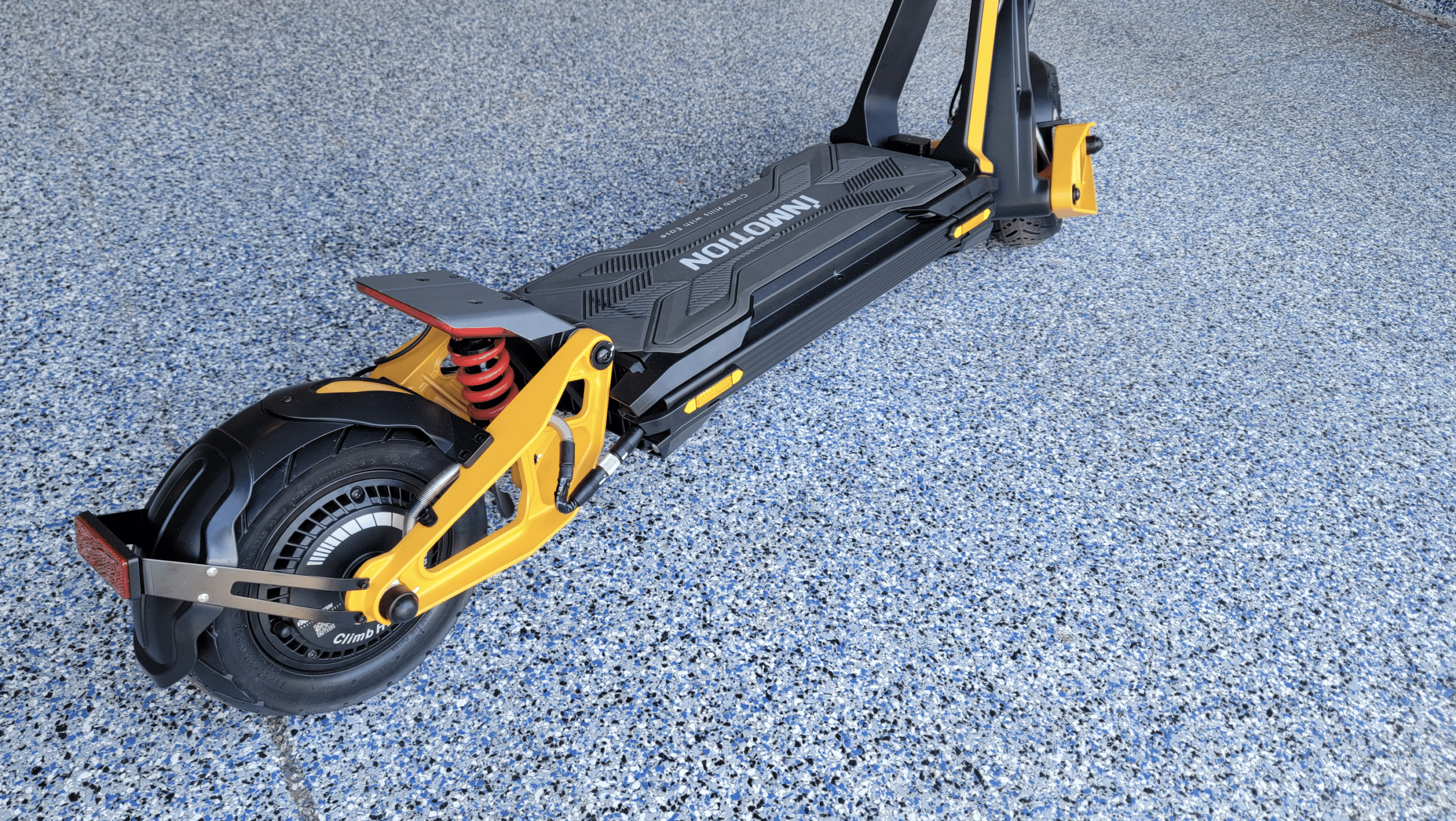 INMOTION_RS_Adjustable_Swingarms_Motor_Quick_Disconnect_Suspension_battery_tire_hugger
