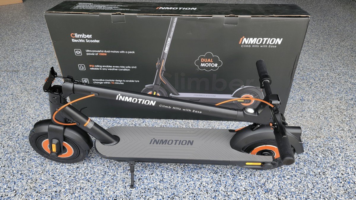 2023 Segway GT2 Inmotion-Climber-unboxing-and-folded