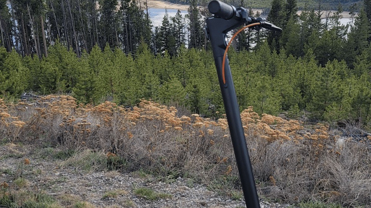 2023 Segway GT2 Inmotion-Climber-mountain