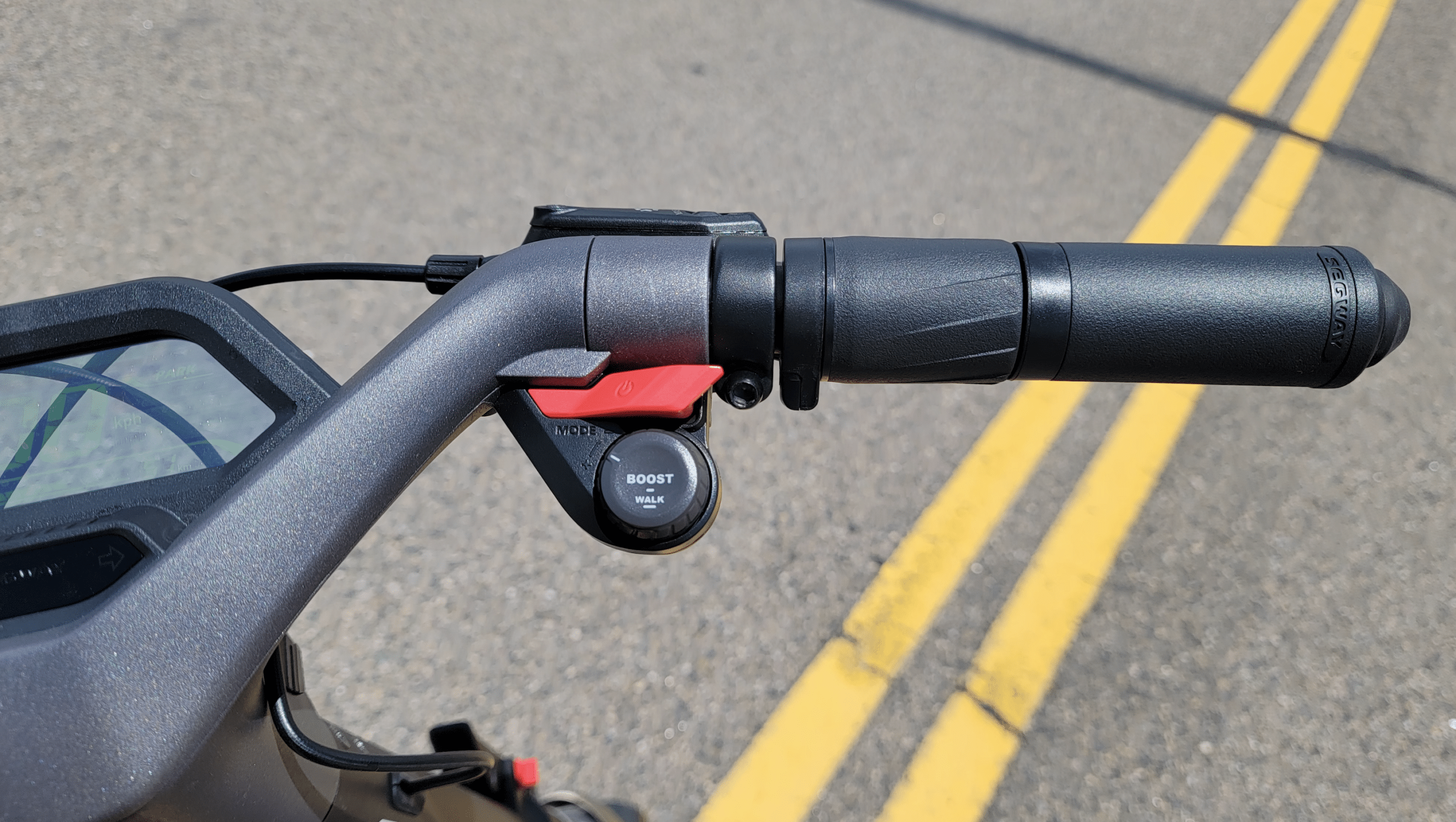 Segway-GT2-twist-throttle-half-twist-with-race-mode