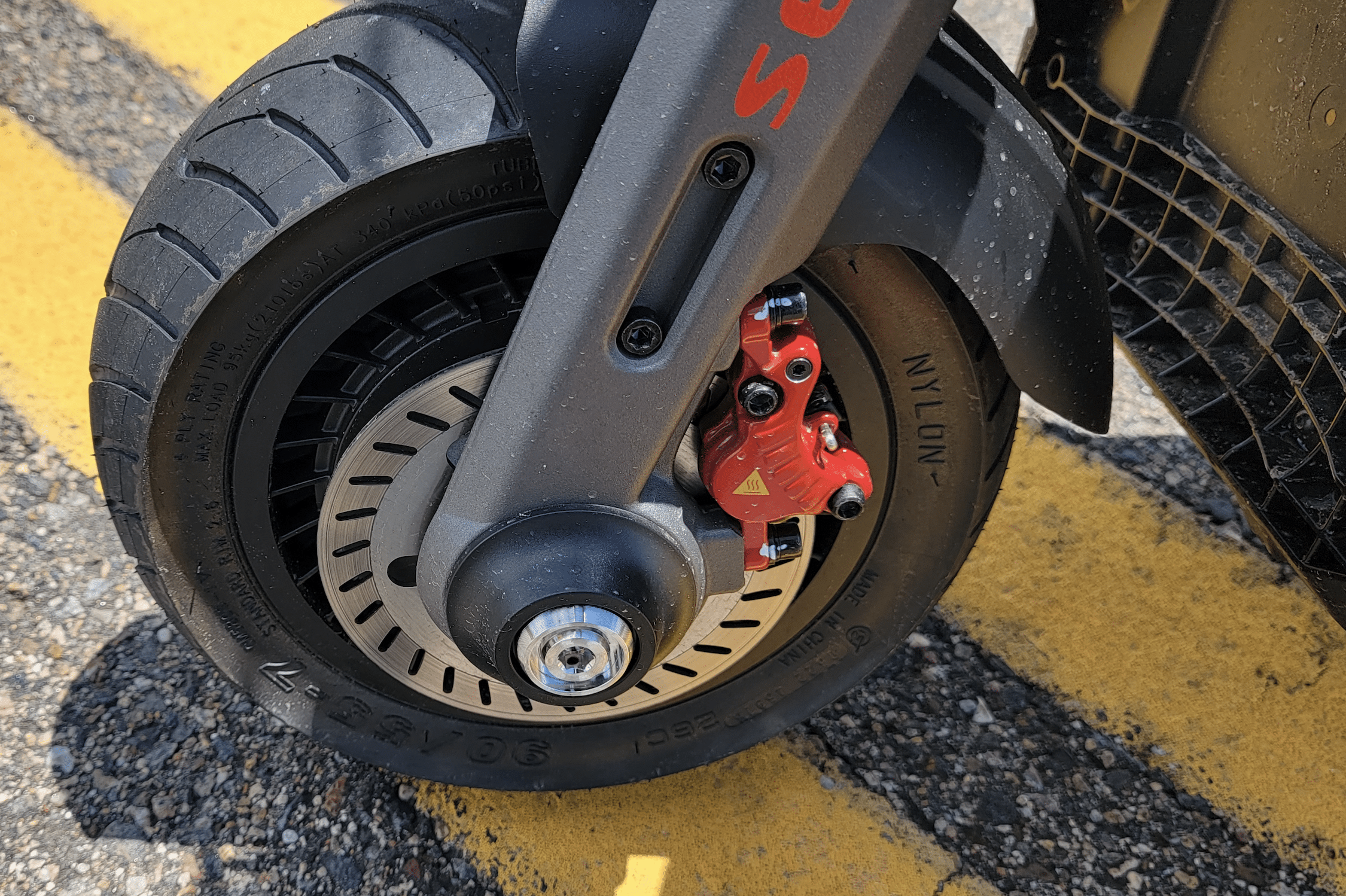Segway-GT2-front-tire-PMT