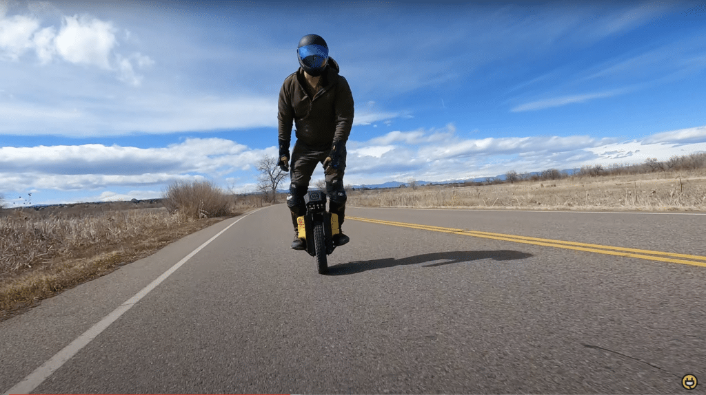 Begode-EX30-high-speed-stability-1024x574