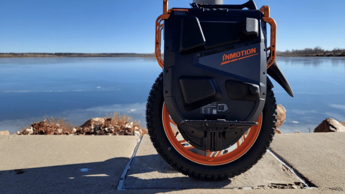 2023 InMotion V13 Challenger Inmotion-V13-EUC-electric-unicycle-raptor-redundant-hall-sensors-1024x583