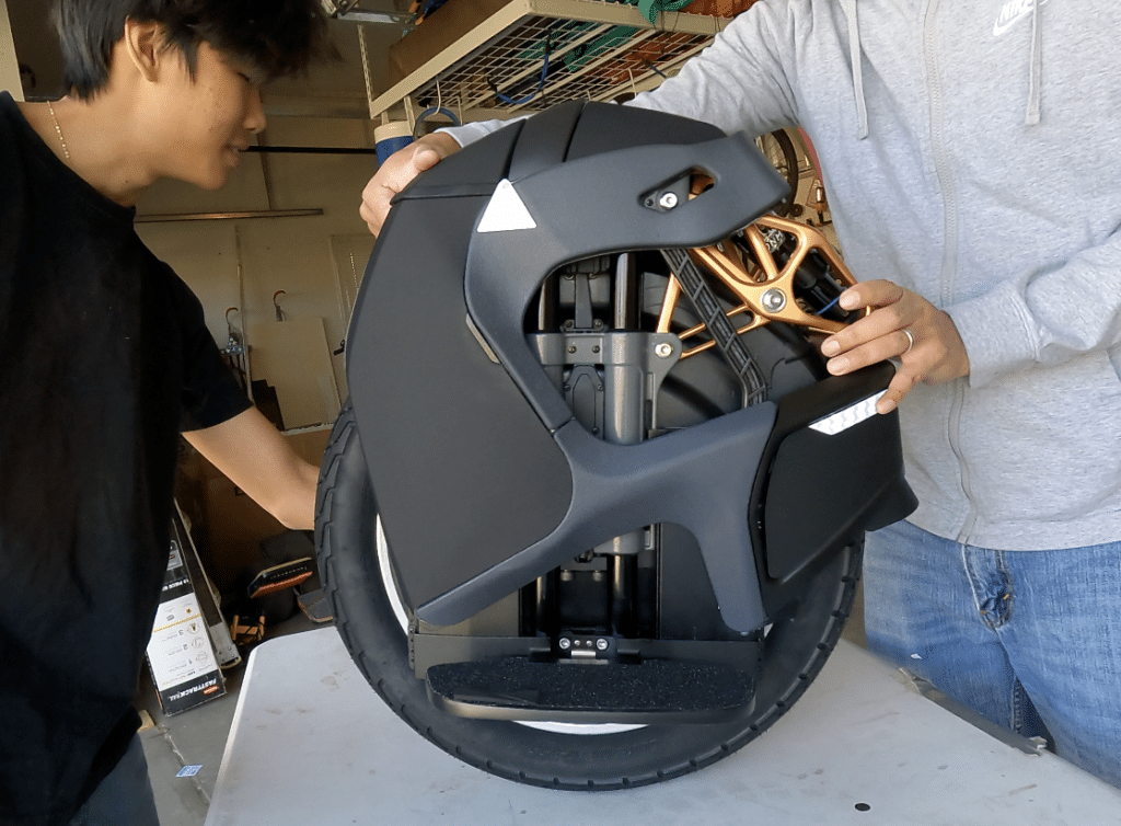 Kingsong-S18-Special-edition-1024x754