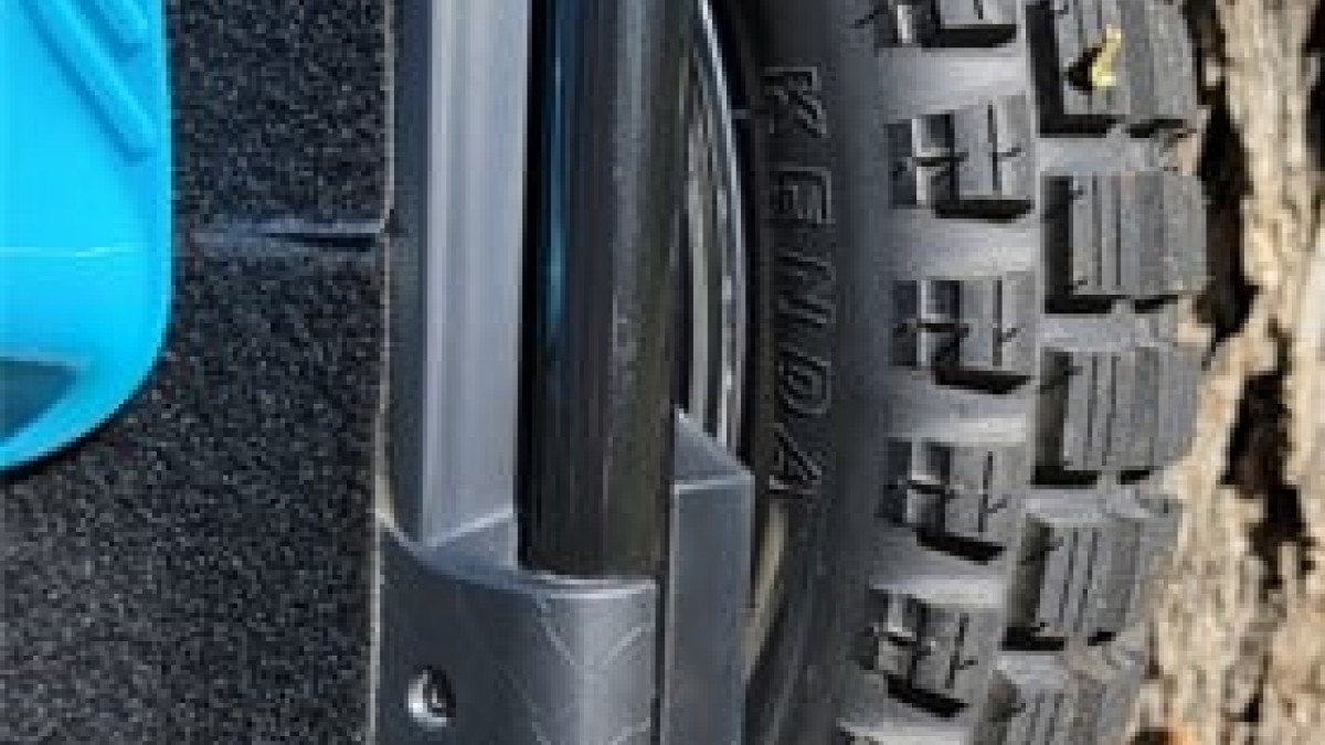 2022 Leaperkim Veteran Sherman Max Veteran-Sherman-Max-with-Grizzla-Pads-Kenda-Tire