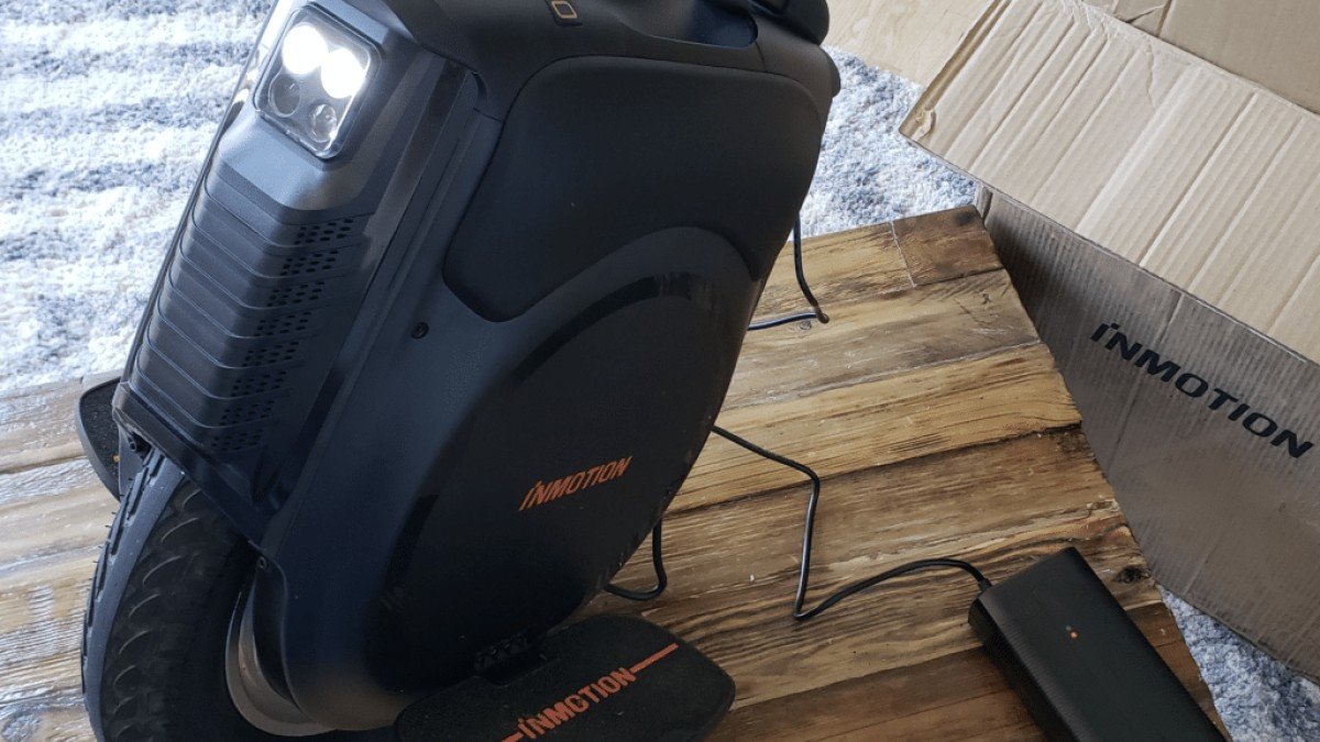 2021 InMotion V12 Inmotion-v12-unboxing-1024x730