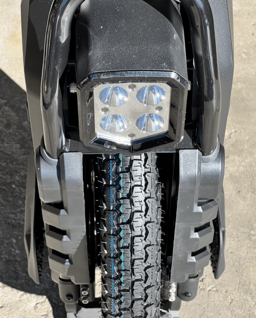 Abrams-Veteran-826x1024