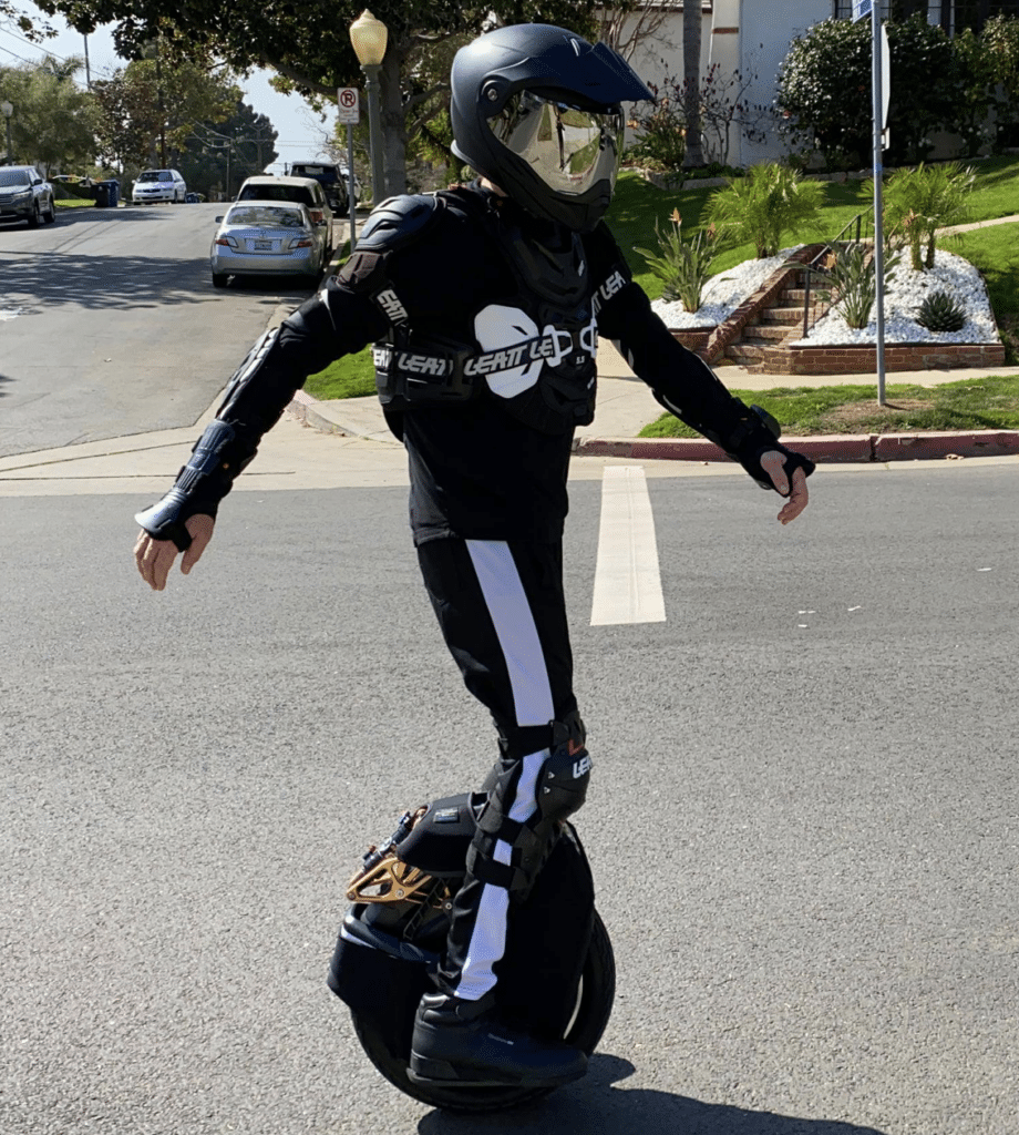 Larry-Zarcoff-920x1024