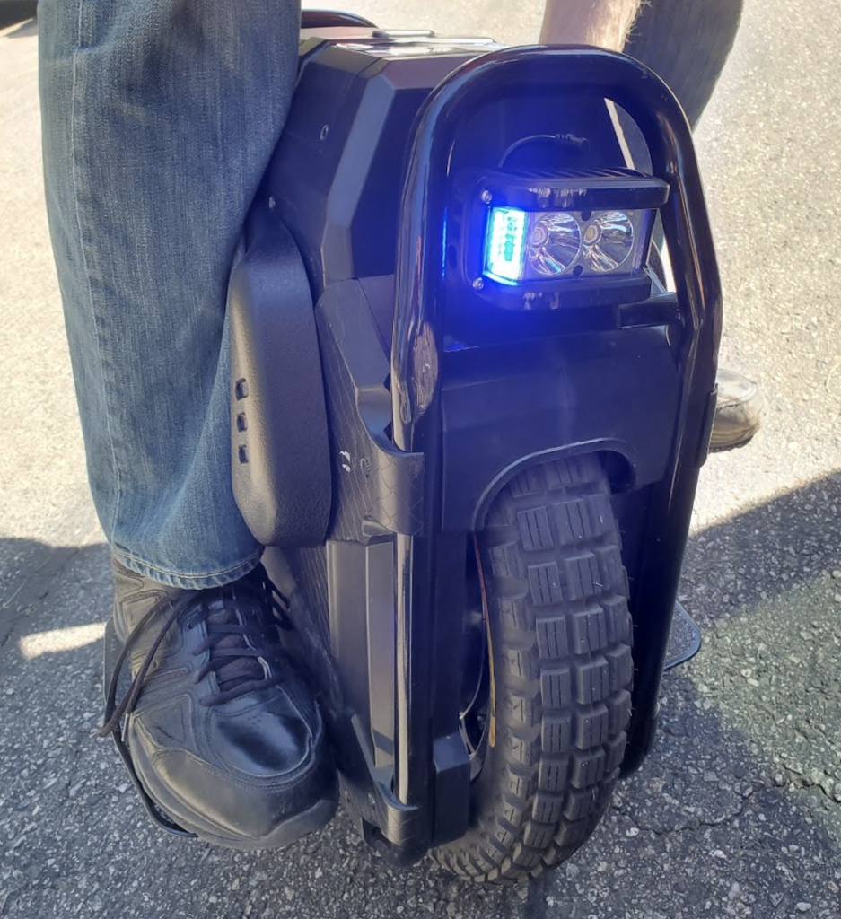 Veteran-Sherman-Electric-Unicycle-Pros-and-Cons-937x1024