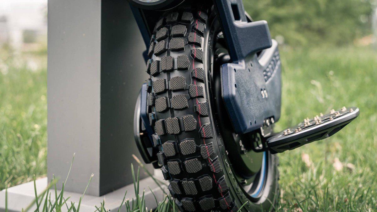 Begode A2 – The Best Waterproof Wheel