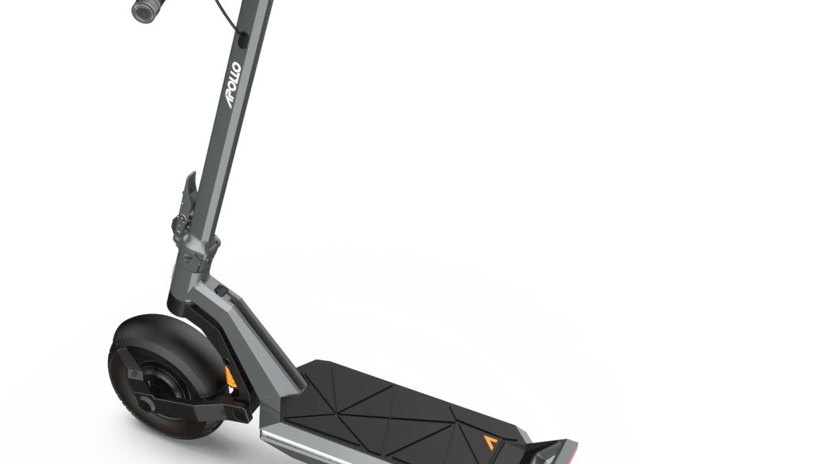 2023 Apollo Pro V7 the-new-apollo-pro-if-tesla-made-an-e-scooter-14