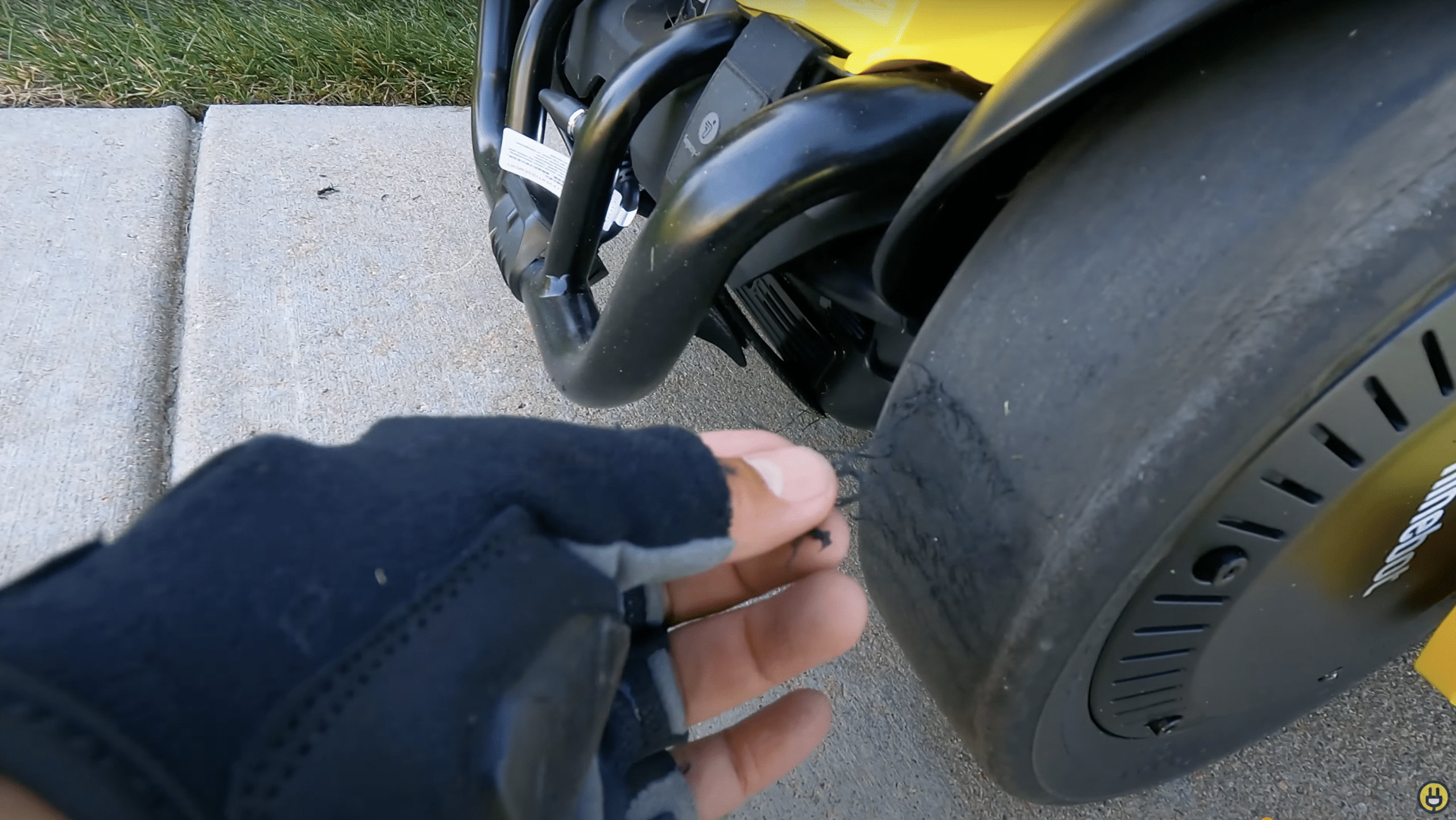 best-kids-toy-that-is-actually-a-present-for-dad-segway-gokart-pro-review-14