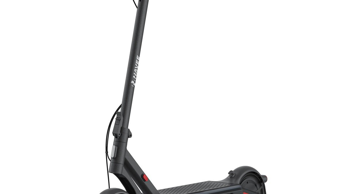  NAVEE S65C the-rugged-commuter-e-scooter-big-riders-will-love-navee-s65c-review-2