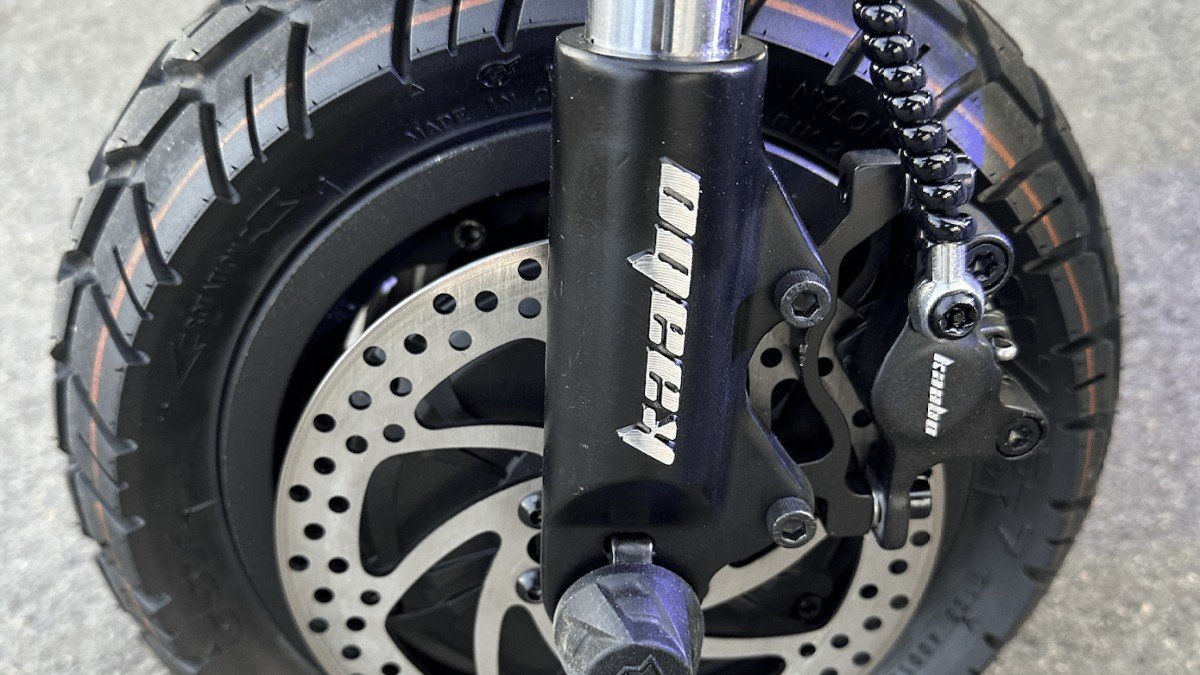 2024 Kaabo Wolf King GTR new-kaabo-wolf-king-gtr-review-the-best-electric-scooter-got-even-better-3
