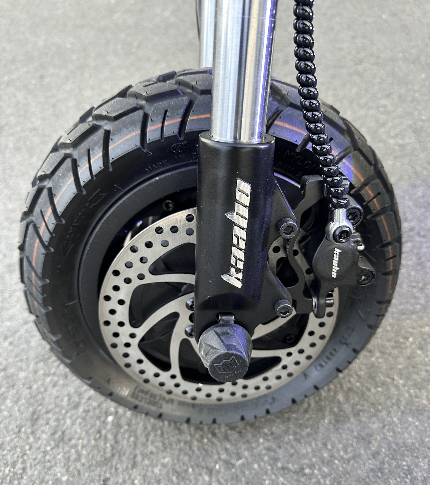 new-kaabo-wolf-king-gtr-review-the-best-electric-scooter-got-even-better-3