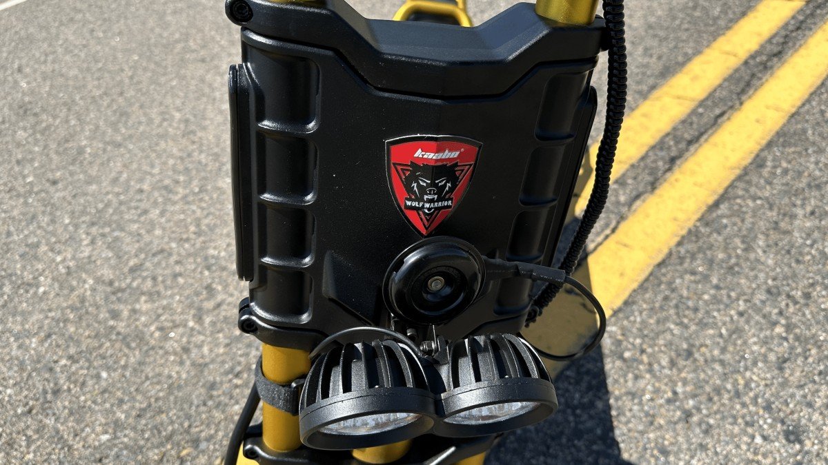 2024 Kaabo Wolf King GTR new-kaabo-wolf-king-gtr-review-the-best-electric-scooter-got-even-better-4