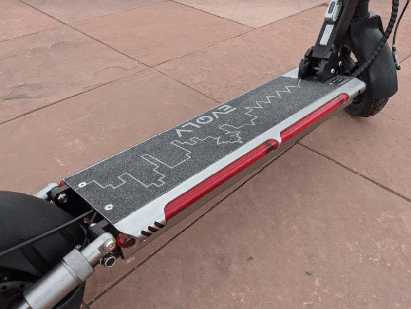 radpower-radrunner-3-plus-utility-ebike-review-unmatched-style-and-functionality-19