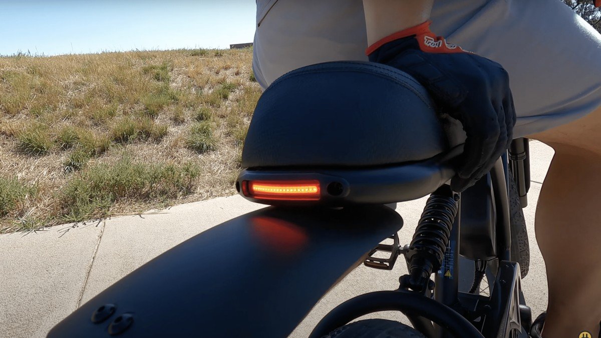 2023 Volcon Brat if-an-ebike-and-motorcycle-had-a-baby-volcon-brat-review-2