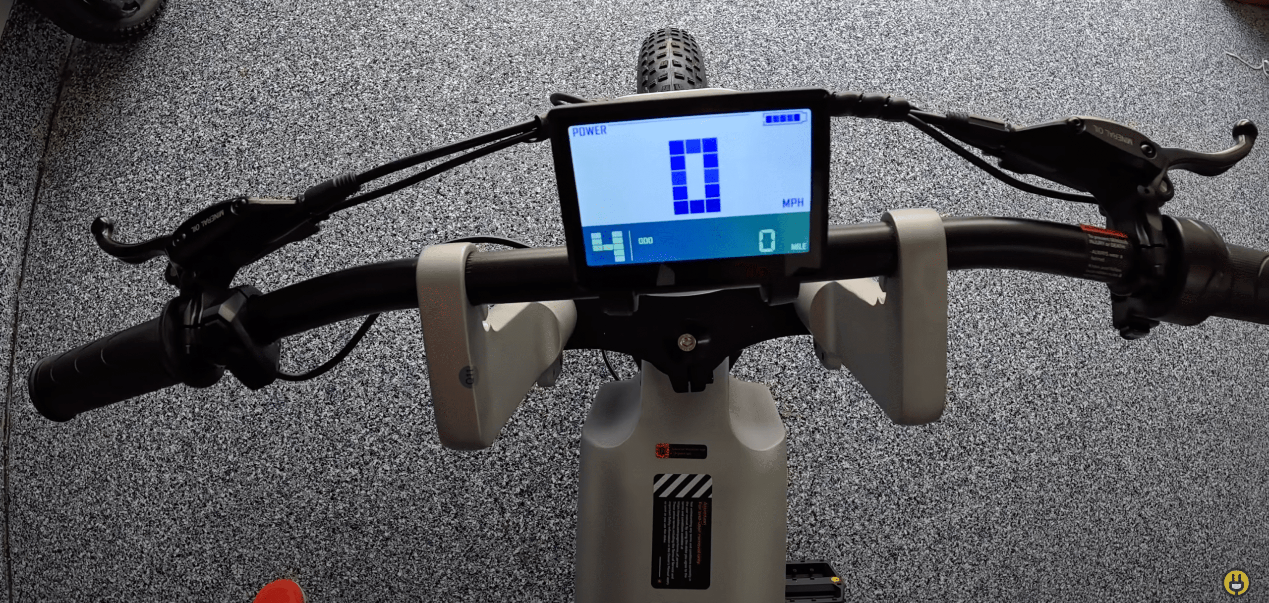 async-a1-e-bike-the-futuristic-ride-that-echoes-teslas-cybertruck-8