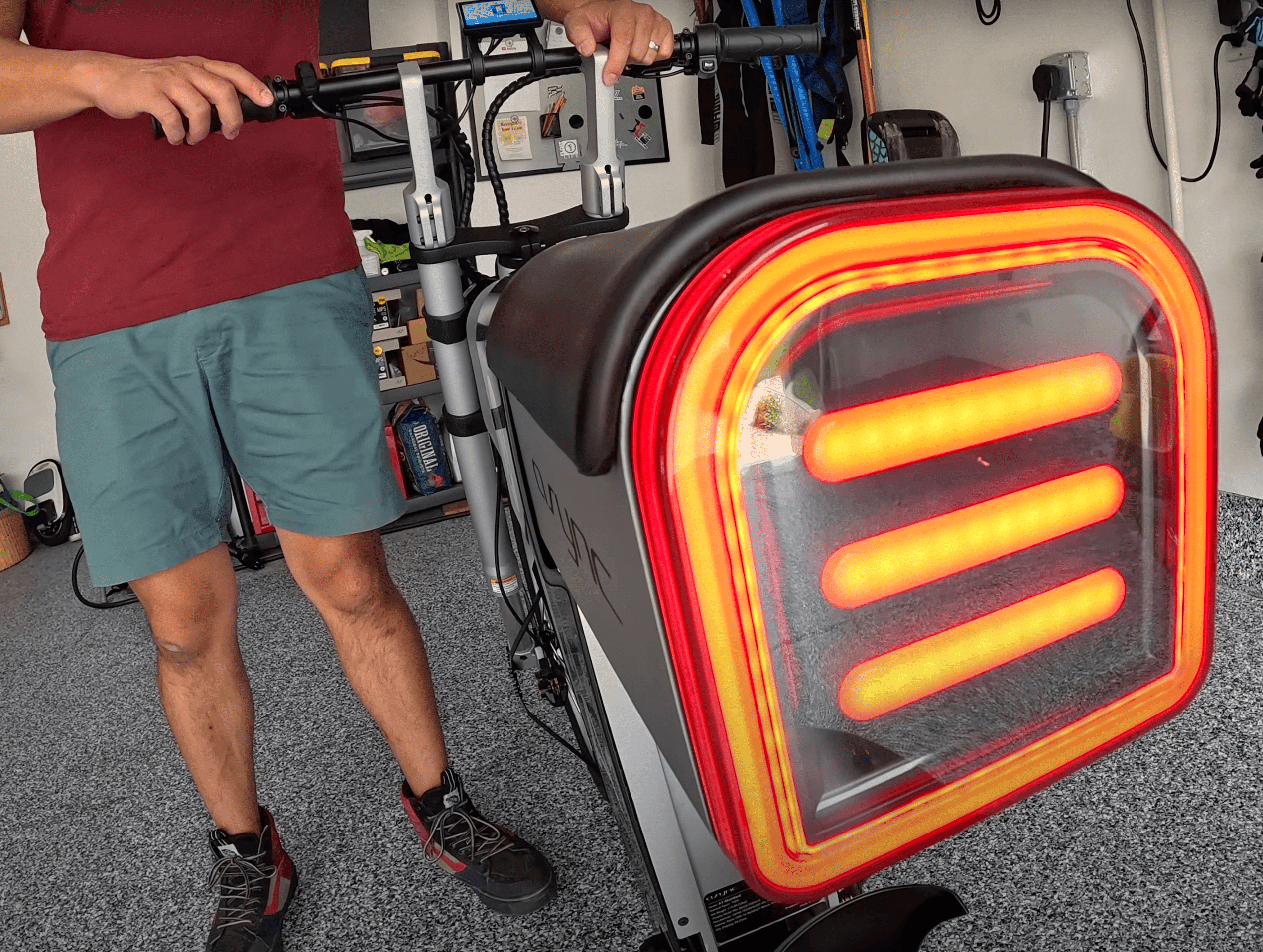 async-a1-e-bike-the-futuristic-ride-that-echoes-teslas-cybertruck-10