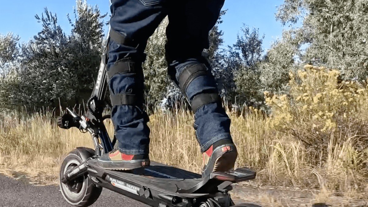 2023 Dualtron Thunder 3 rider wheelie action