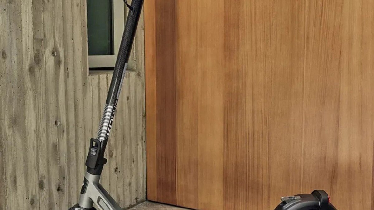 Lightest Electric Scooters With 15 Mph+ Top Speed