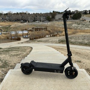 vmax-vx4-swiss-precision-hits-the-us-streets-0