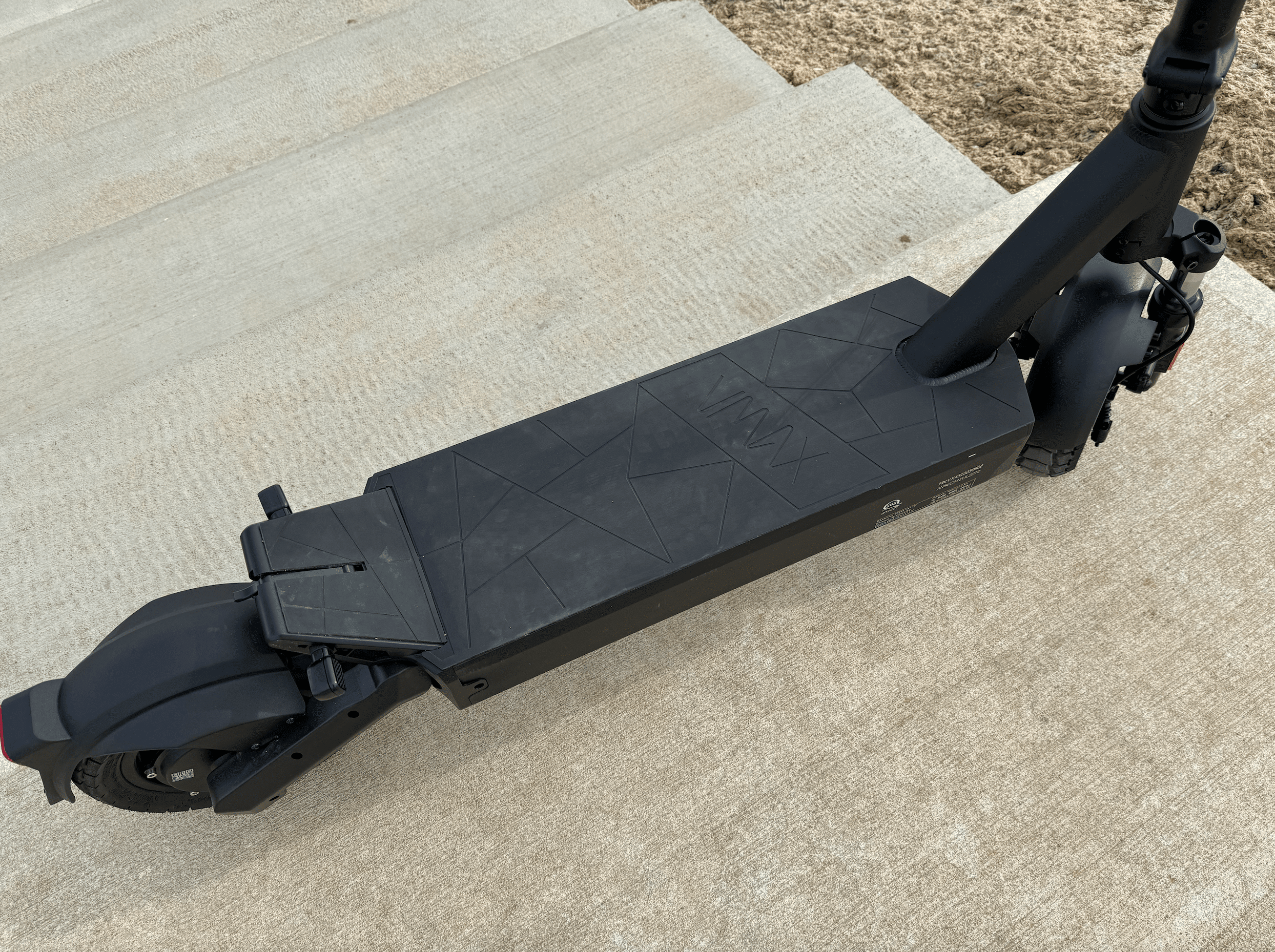 vmax-vx4-swiss-precision-hits-the-us-streets-6