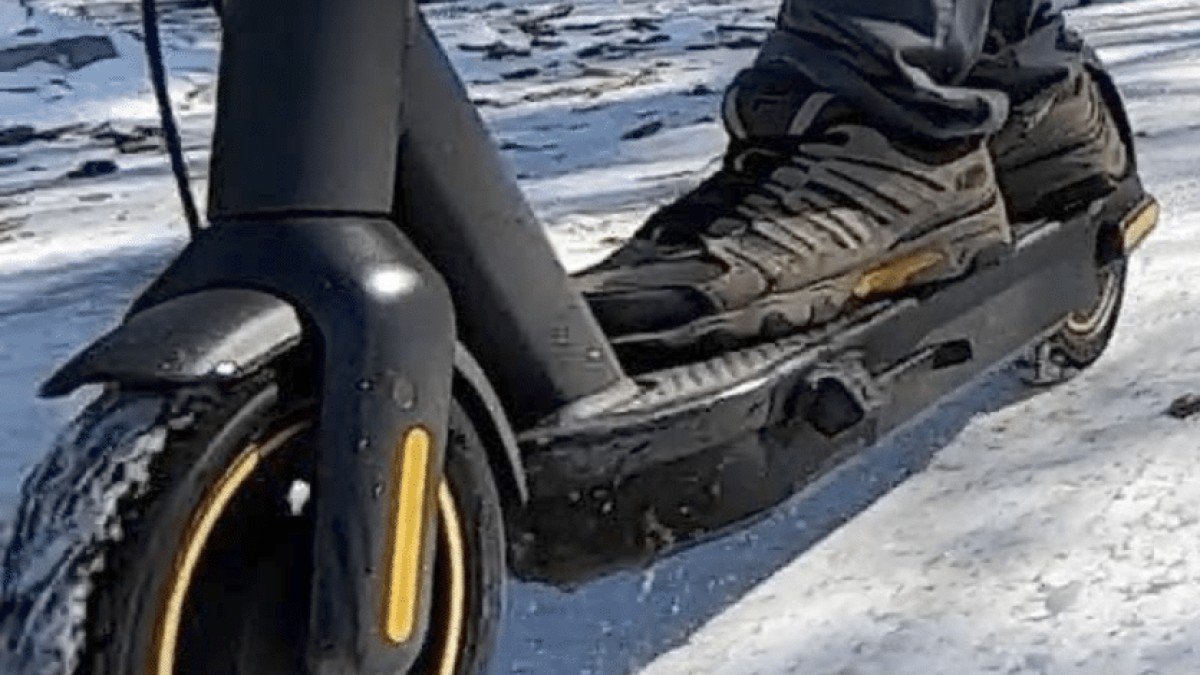 2019 Segway Ninebot Max Electric Scooter