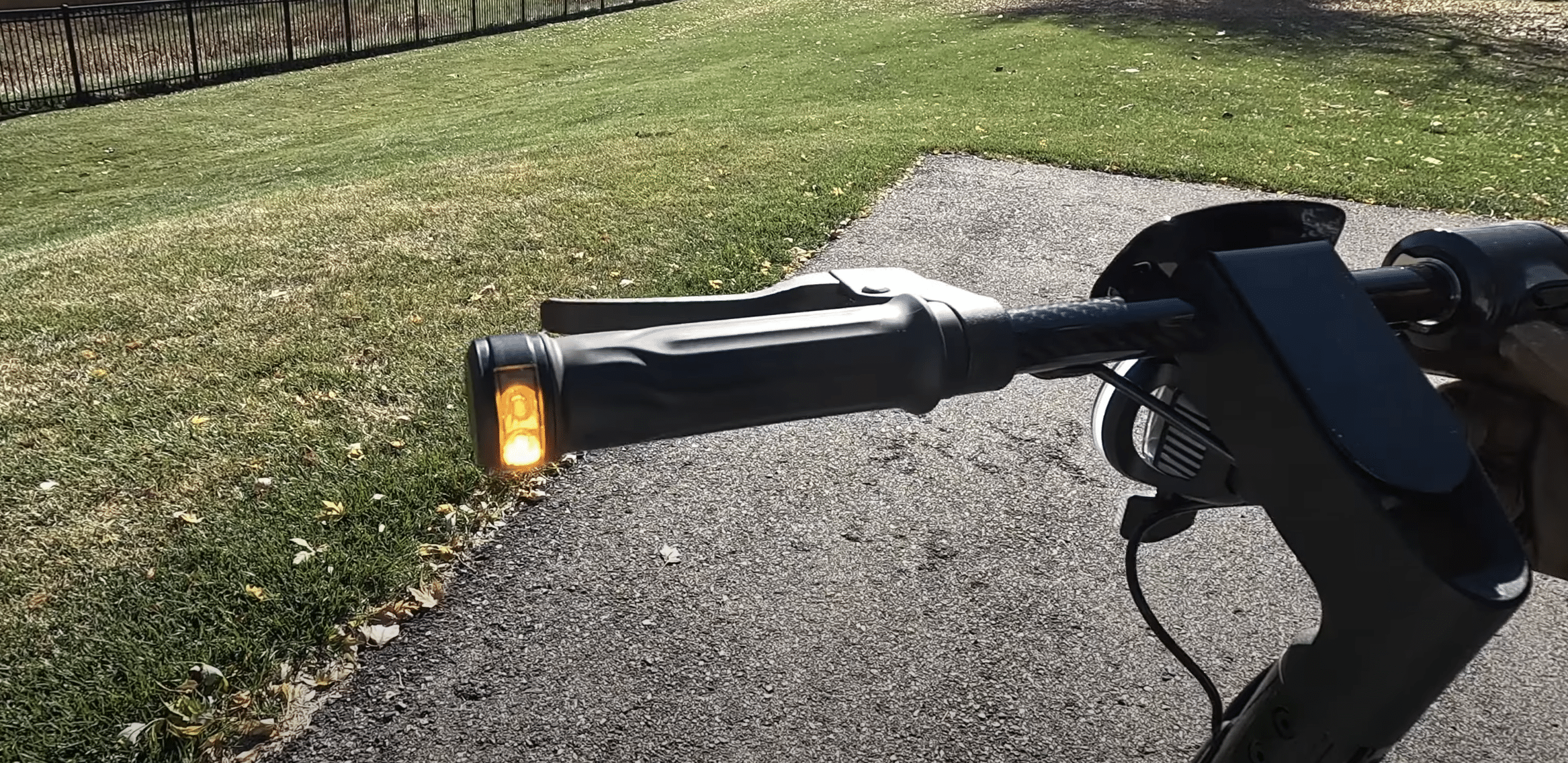 niu-kqi-air-the-best-lightweight-electric-scooter-yet-6