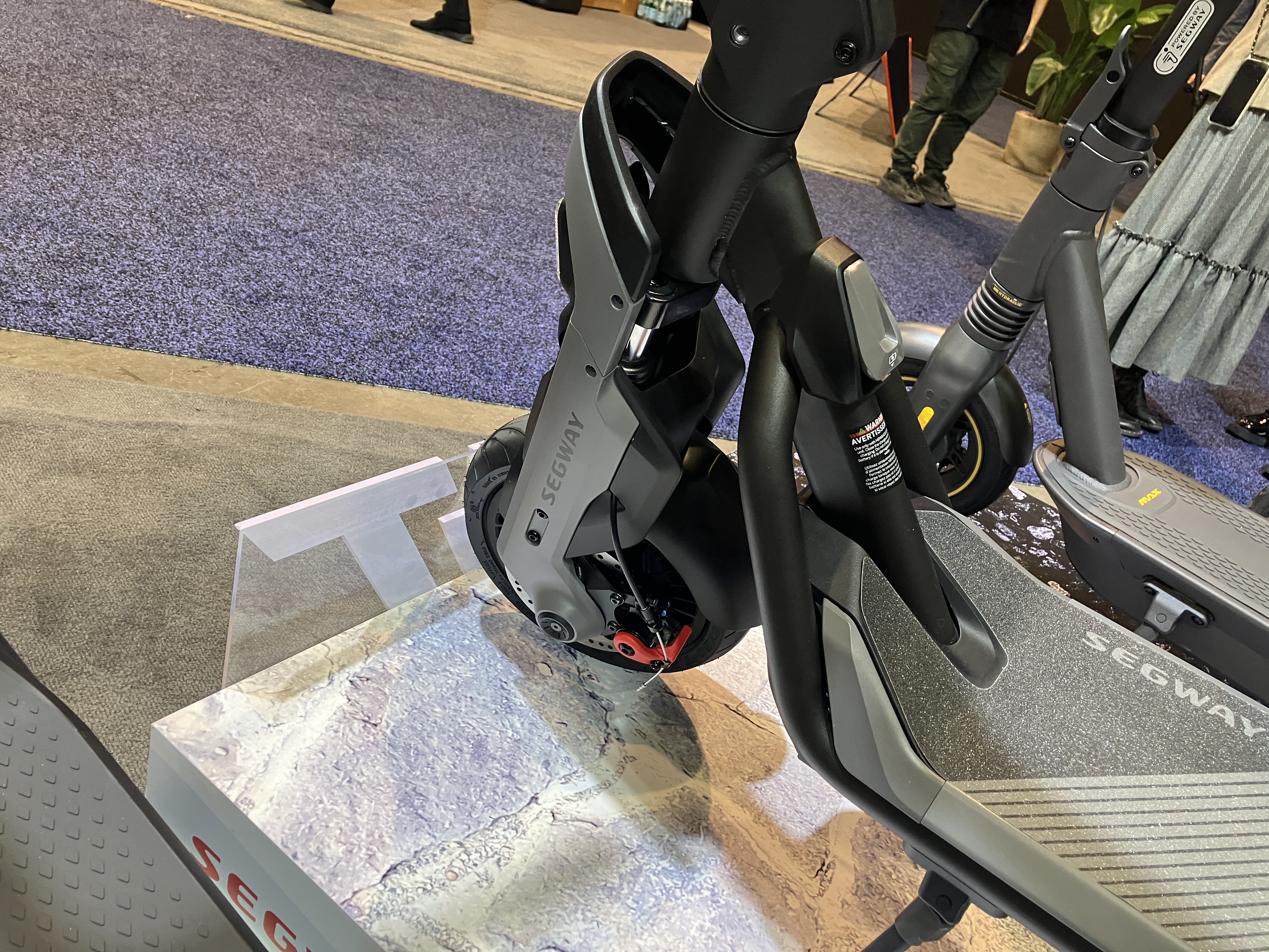 segway-superscooter-st1-announced-at-ces-2024-3