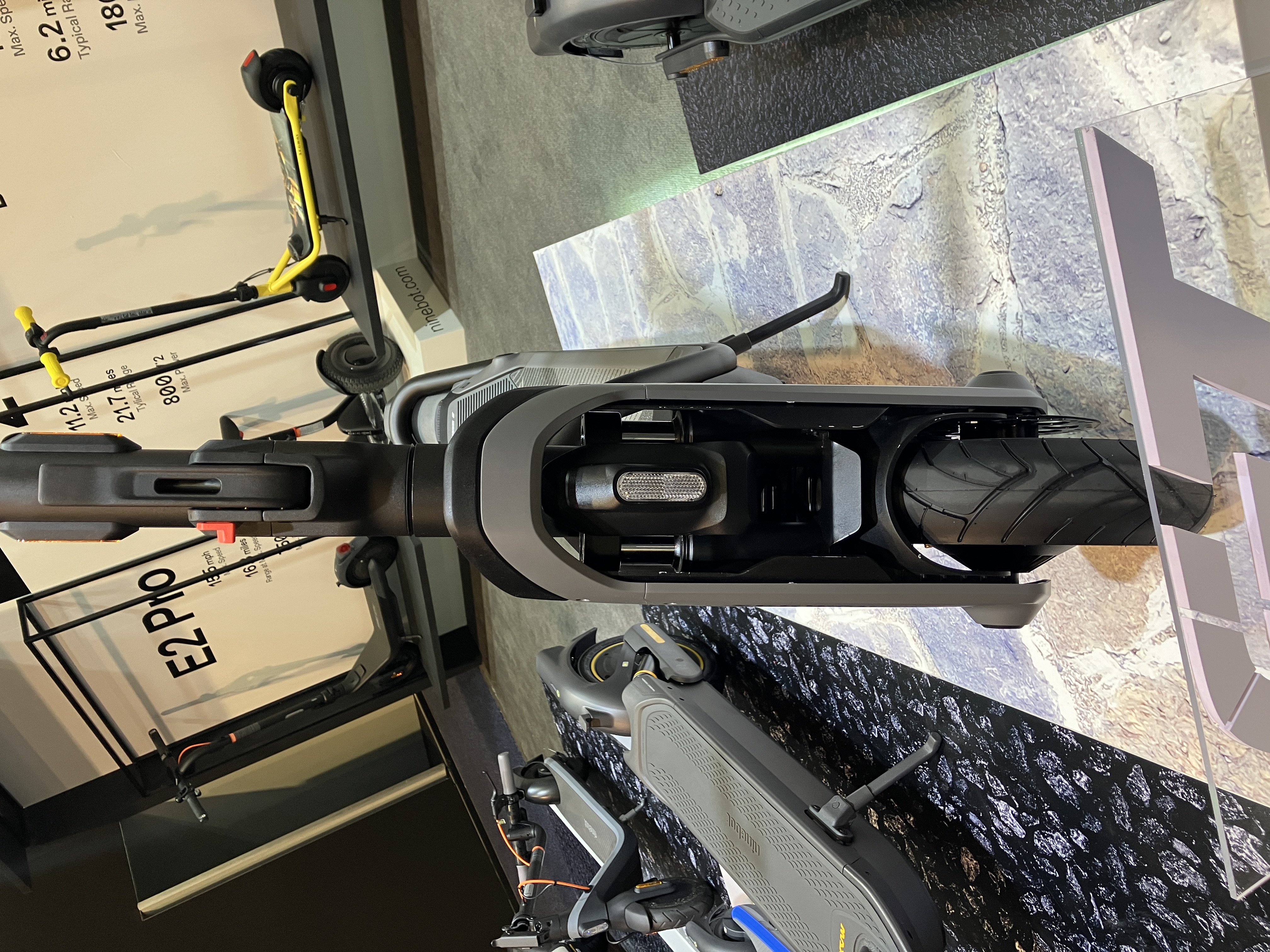 segway-superscooter-st1-announced-at-ces-2024-6