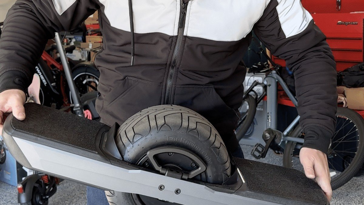 2023 Floatwheel ADV Pro rail detail
