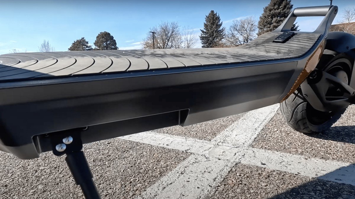 2023 Apollo City 2023 Dual Motor apollo-city-2023-review-2