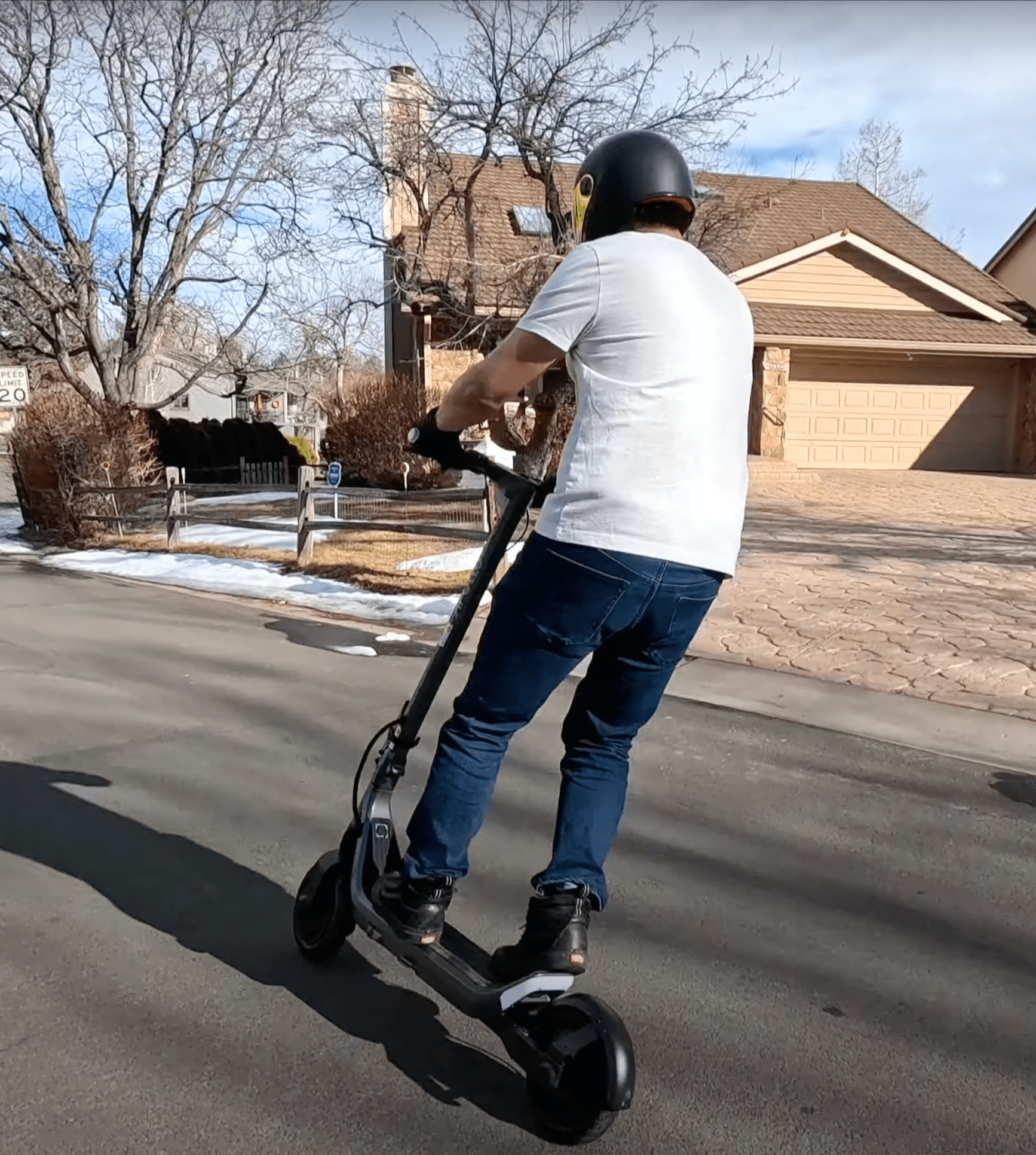 apollo-go-electric-scooter-review-4