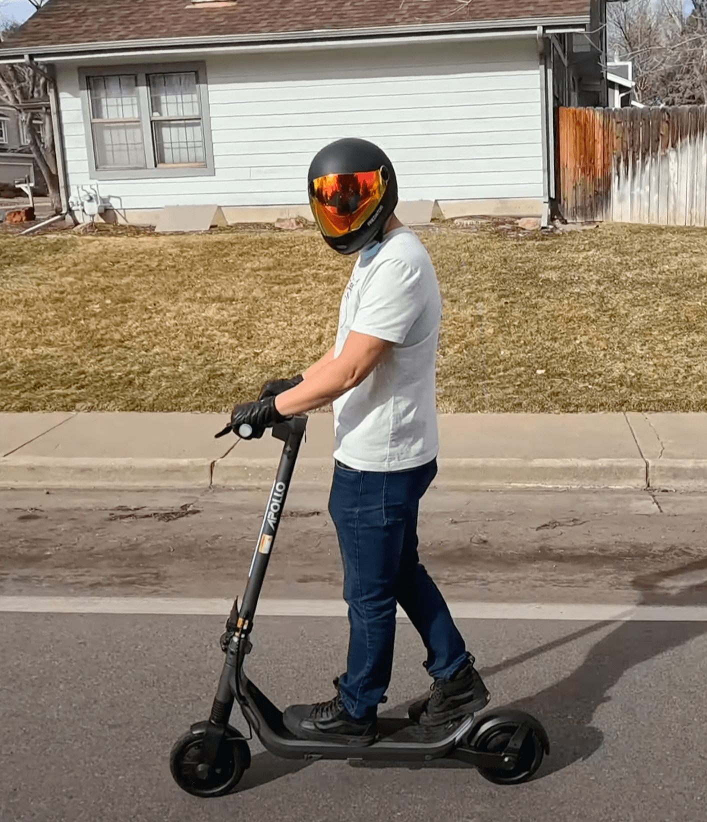 apollo-go-electric-scooter-review-7