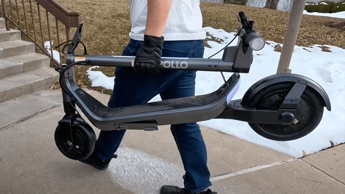 2023 Apollo Go apollo-go-electric-scooter-review-11
