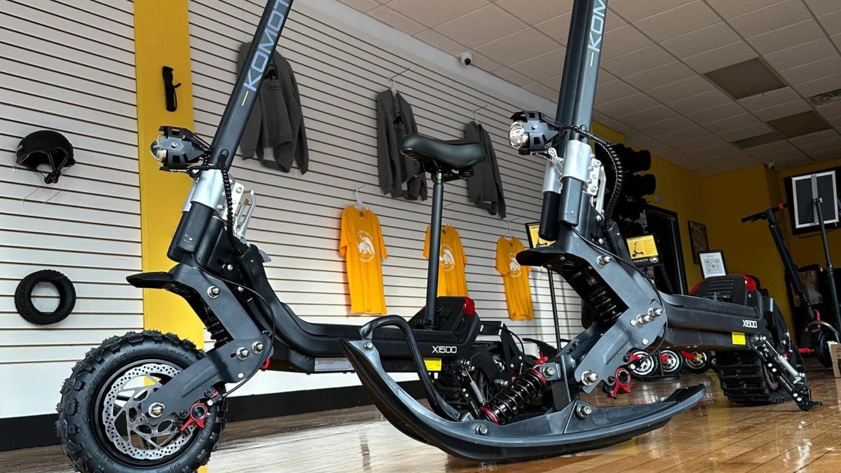  Komoto X1500 Electric Scooter