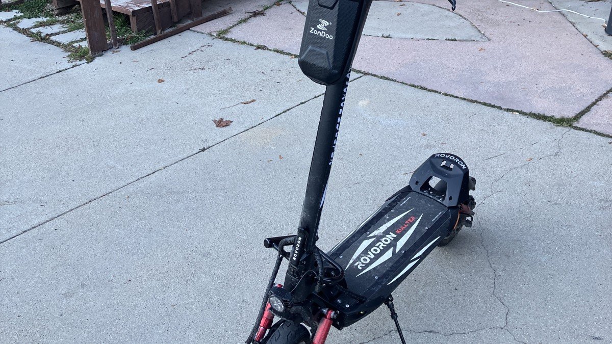 2023 Rovoron Kullter Luxury High Angle Front Profile