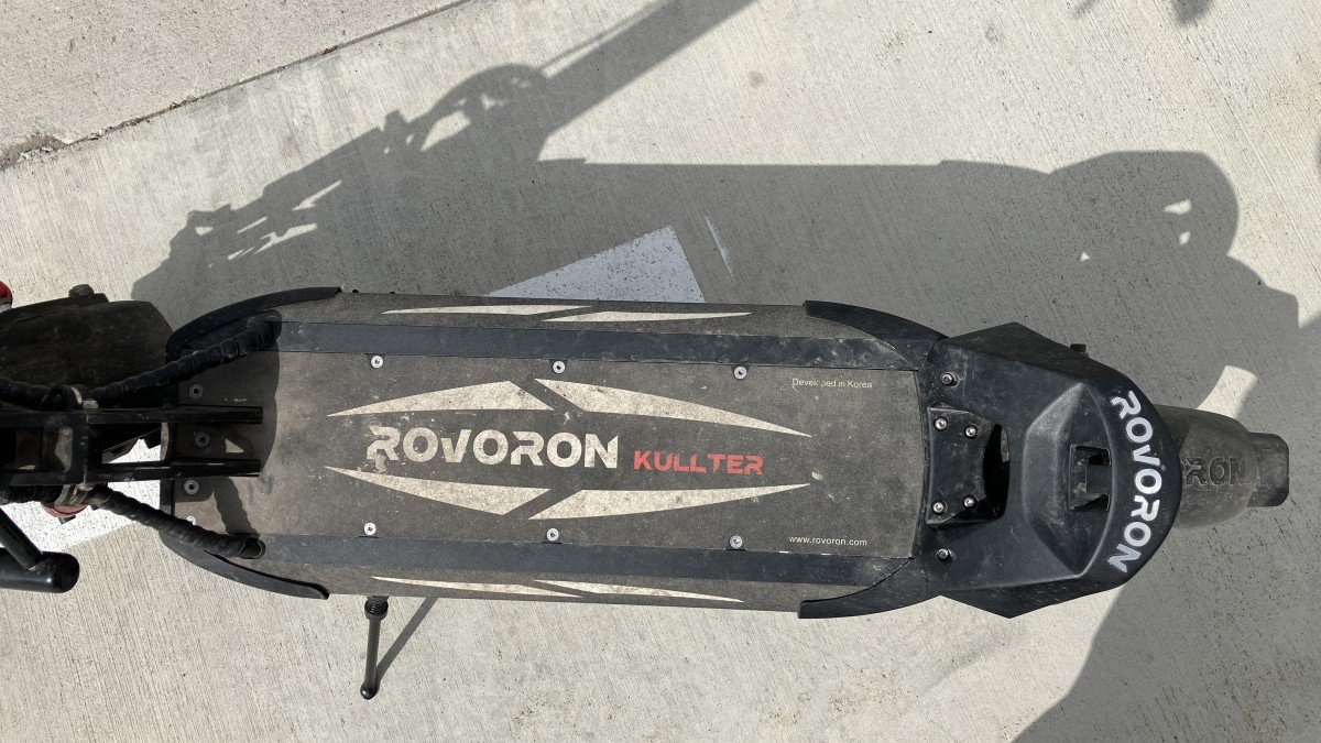 2023 Rovoron Kullter Luxury Overhead Deck Texture