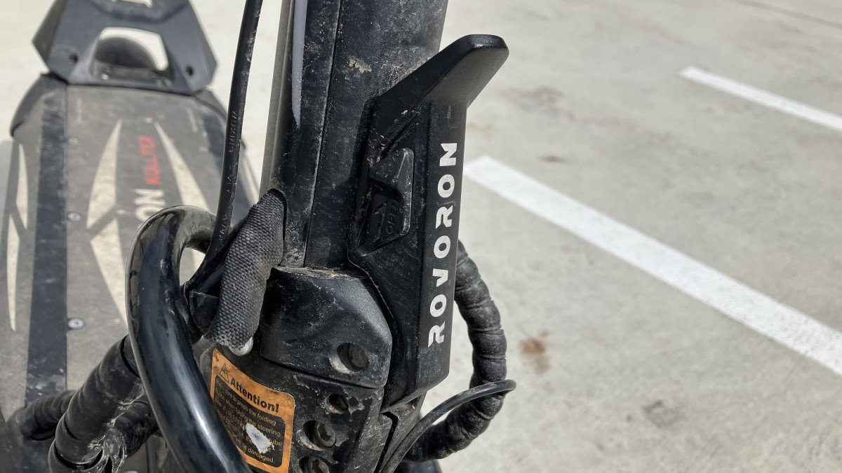 2023 Rovoron Kullter Luxury Stem Folding Clamp Detail
